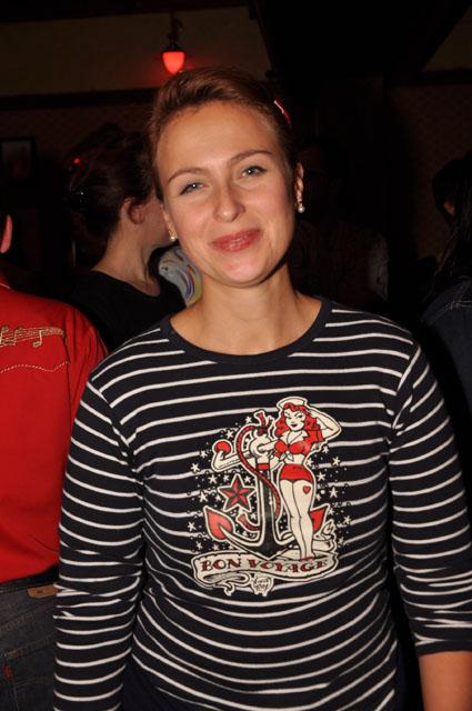 min 2011 11 19 pub 098